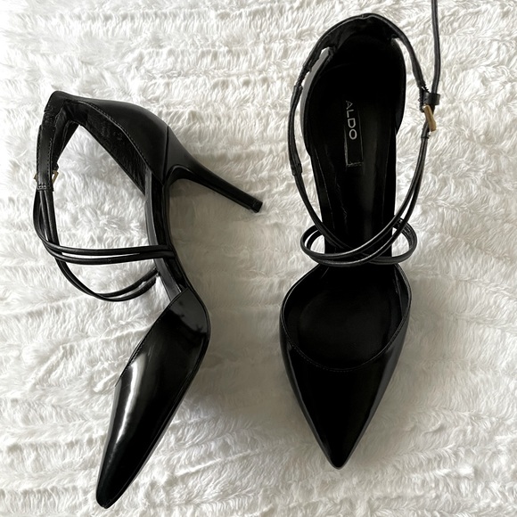 Aldo Newbrook Black Strappy Heels - Picture 5 of 10